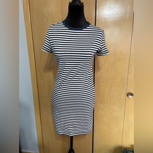 H&M basics - Women’s Size Small - T-shirt Dress